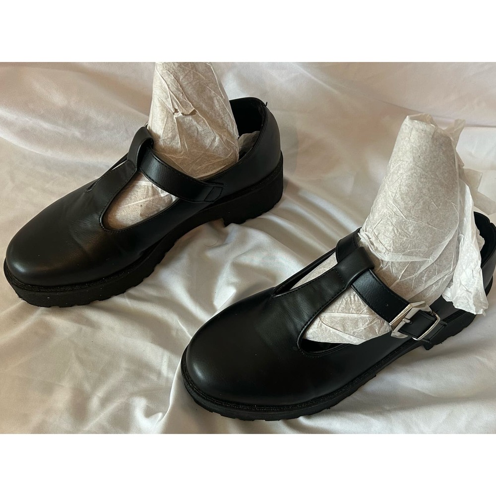 Qupid Mary Jane Thick Sole Platform T-Strap Black shoes